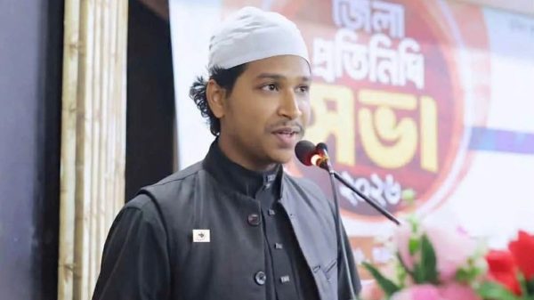 তরুণীর ঘরে আপত্তিকর অবস্থায় ইসলামী ছাত্র আন্দোলন নেতা আটক